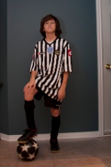 2008-12_SoccerPose_020