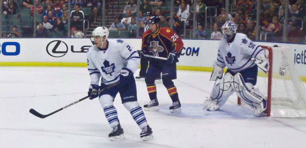 2010-11_LeafsAtPanthers_022