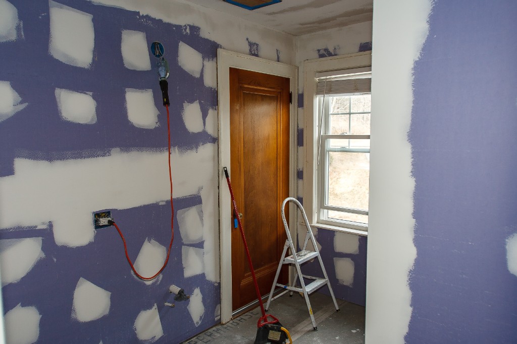 2012-02_BathroomReno_109