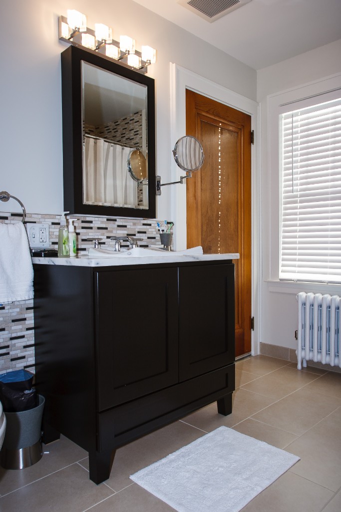 2012-04_BathroomReno_155