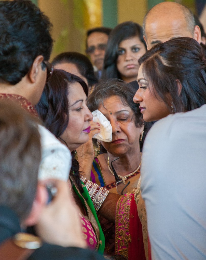 2013-05_YogiWedding_806
