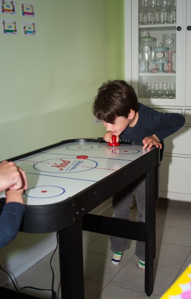 2013-08_AirHockey_066