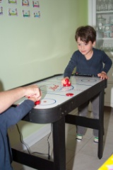 2013-08_AirHockey_064