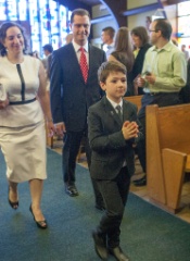 2015-06_CalebCommunion_281