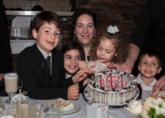 2015-06_CalebCommunion_724