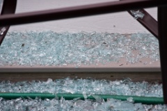 2010-08_ShatteredTable_016