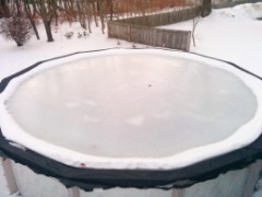 2014-01_FrozenPool_001